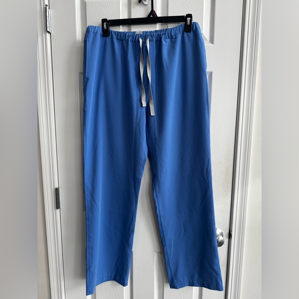 Figs Women’s Vibrant Blue Scrub Pants
